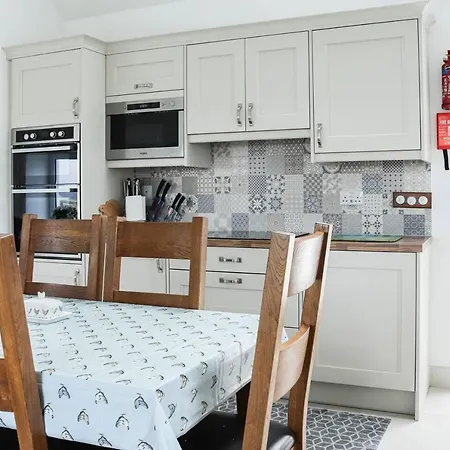 Ferienhaus 3 Bed Sleeps 6 - Mountain Views Parking *